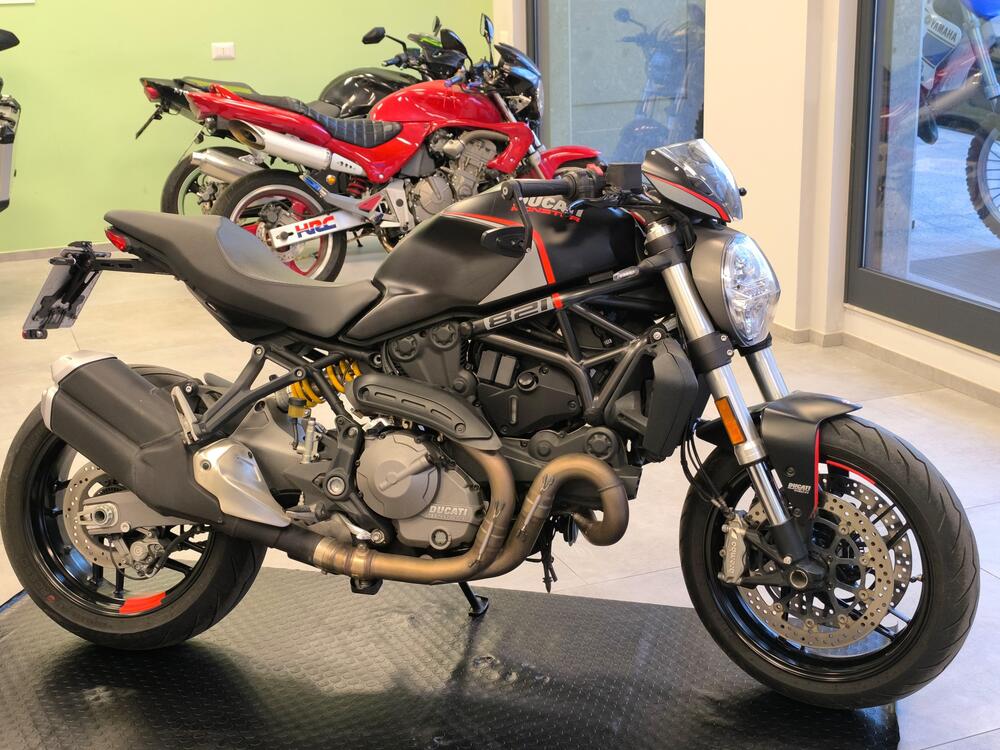 Ducati Monster 821 Stealth (2019 - 20) (2)