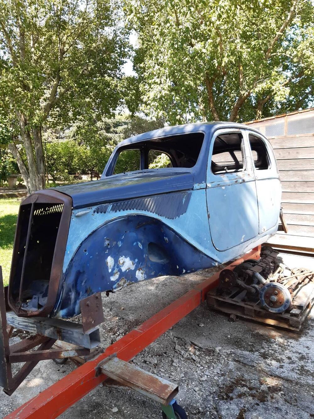 Lancia aprilia d'epoca a Roma