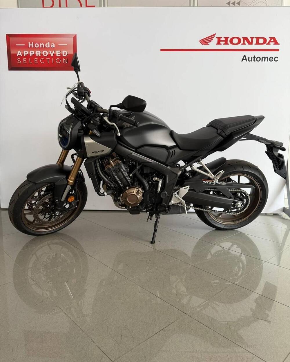 Honda CB 650 R E-Clutch (2024 - 26) (6)