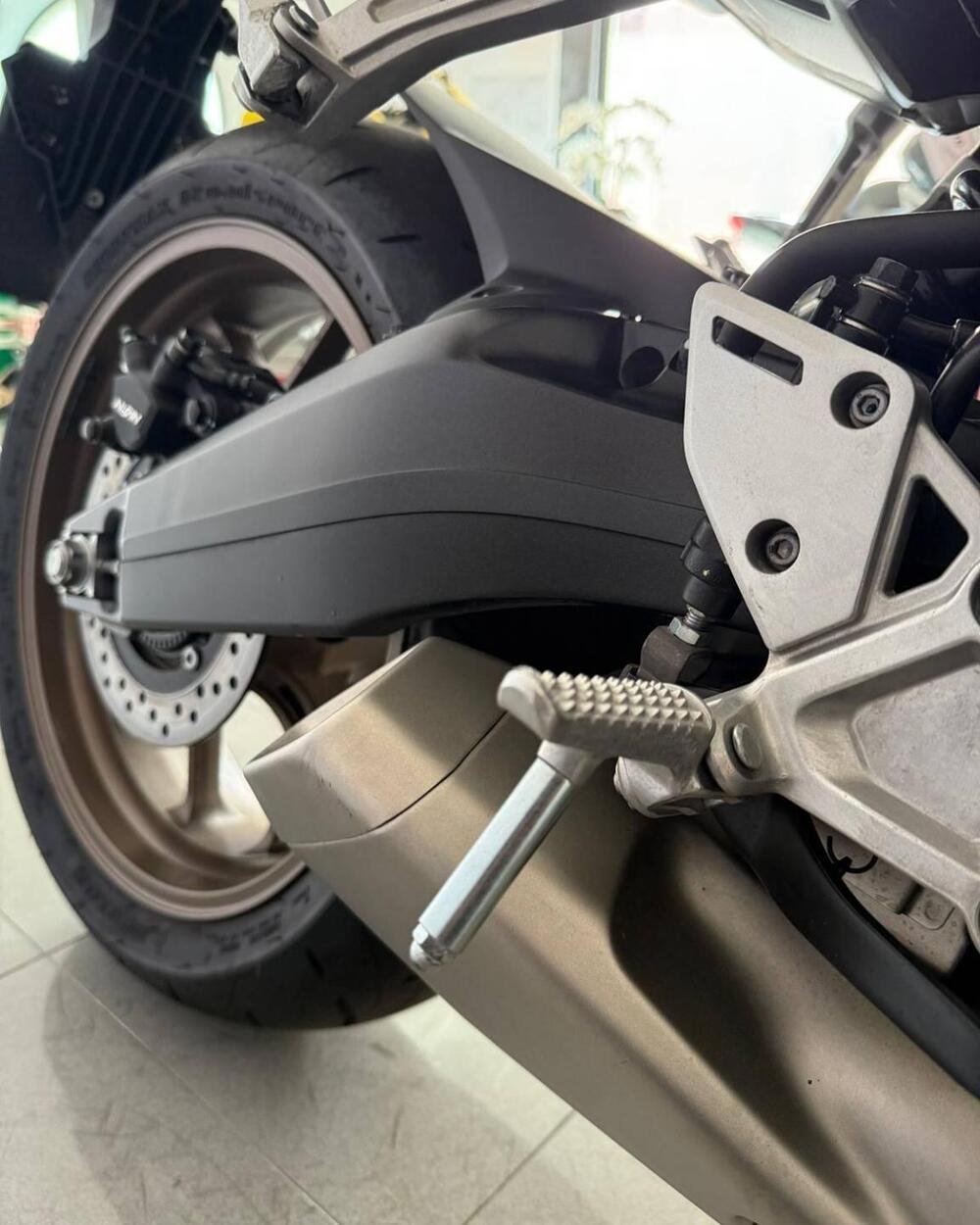 Honda CB 650 R E-Clutch (2024 - 26)