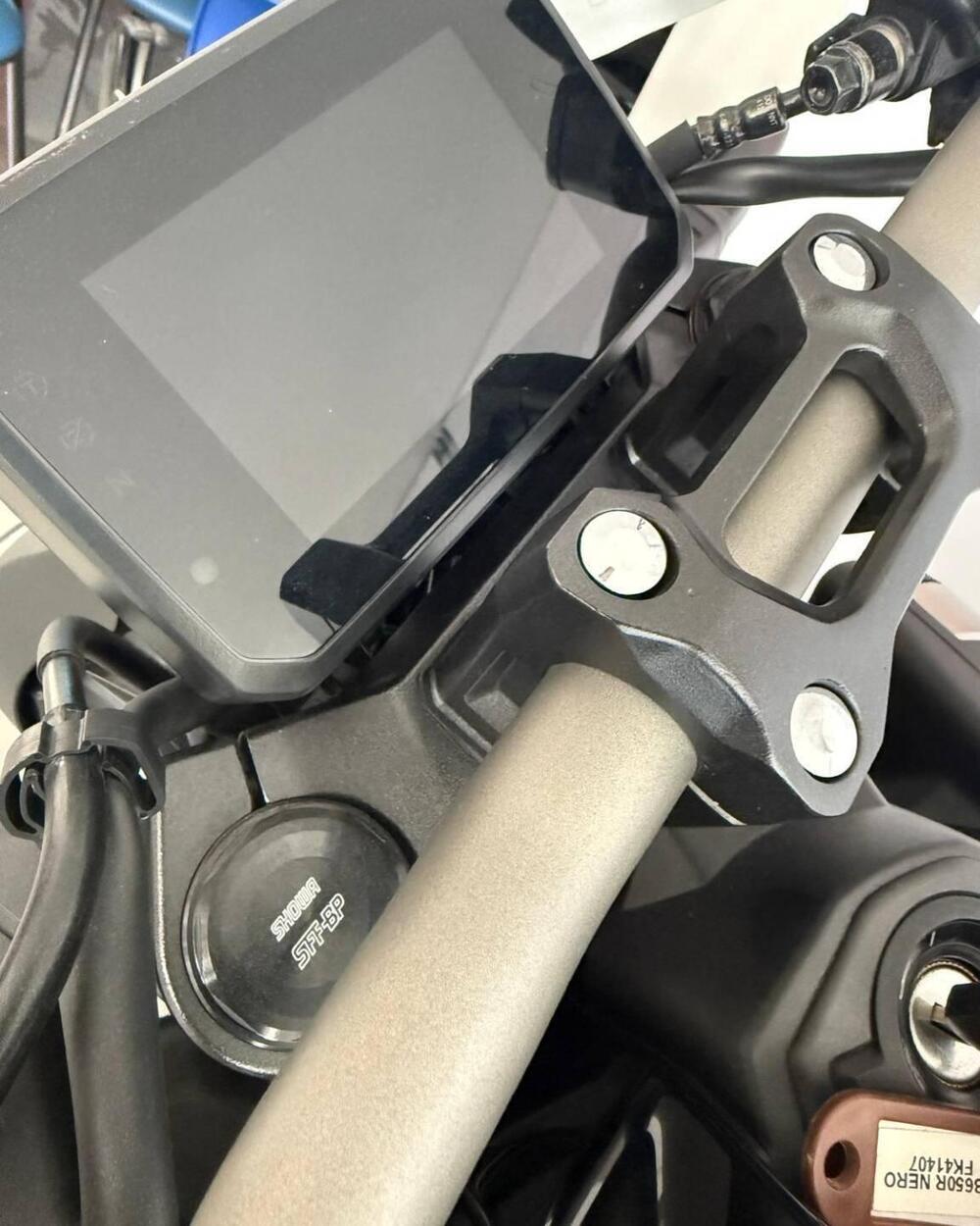 Honda CB 650 R E-Clutch (2024 - 26) (3)