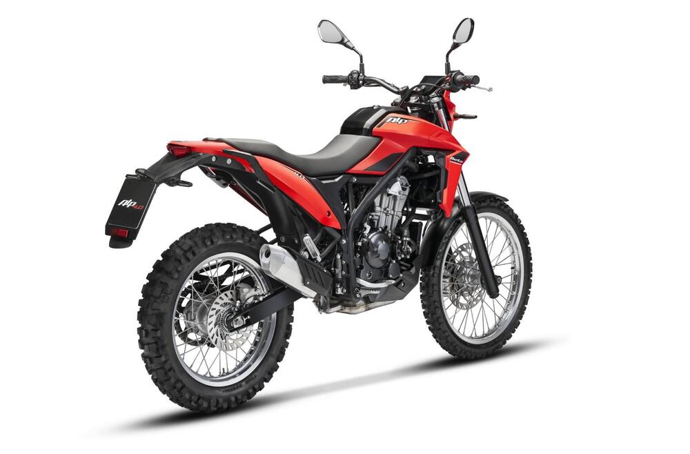 Betamotor Alp 4.0 (2024 - 26) (2)