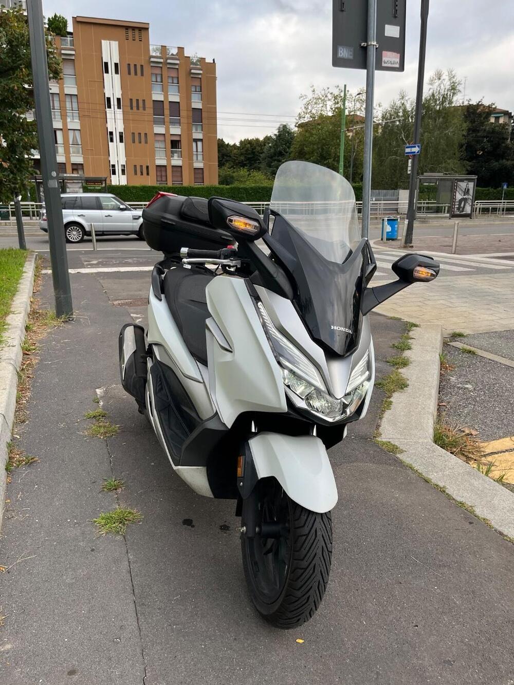 Honda Forza 300 ABS (2018 - 20) (2)