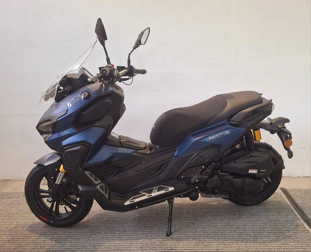 Kl Brera X 300 (2022 - 24) (2)