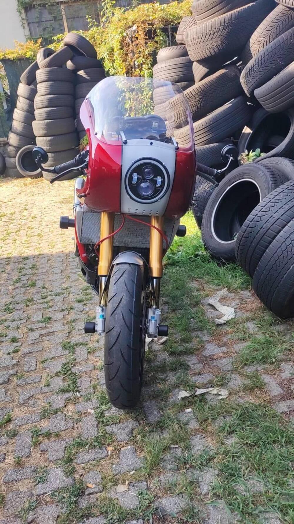 Aprilia Tuono 1000 R (2006 - 10) (5)