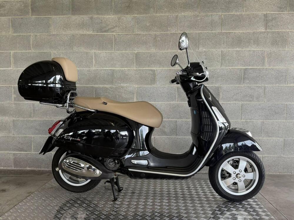 Vespa GTS 300 ABS (2014 - 16) (2)