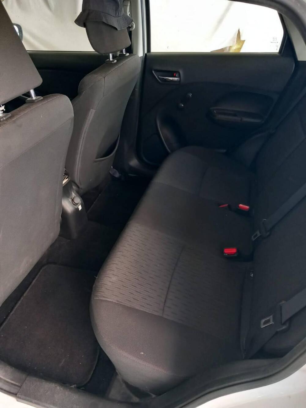 Suzuki Baleno usata a Biella (5)