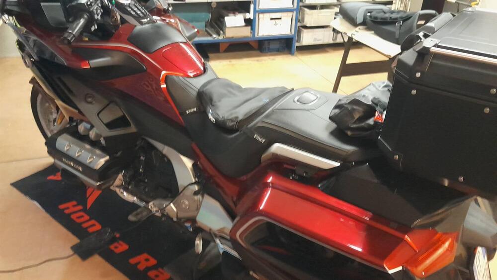 Honda GL 1800 Gold Wing DCT (2020) (4)