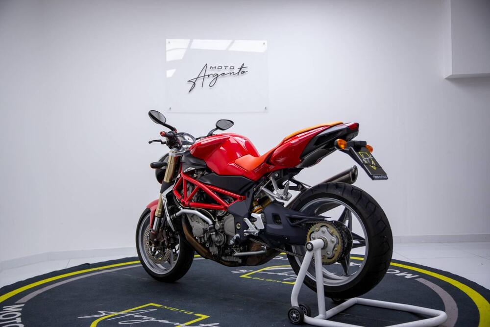 MV Agusta Brutale 910 S (2005 - 11) (2)