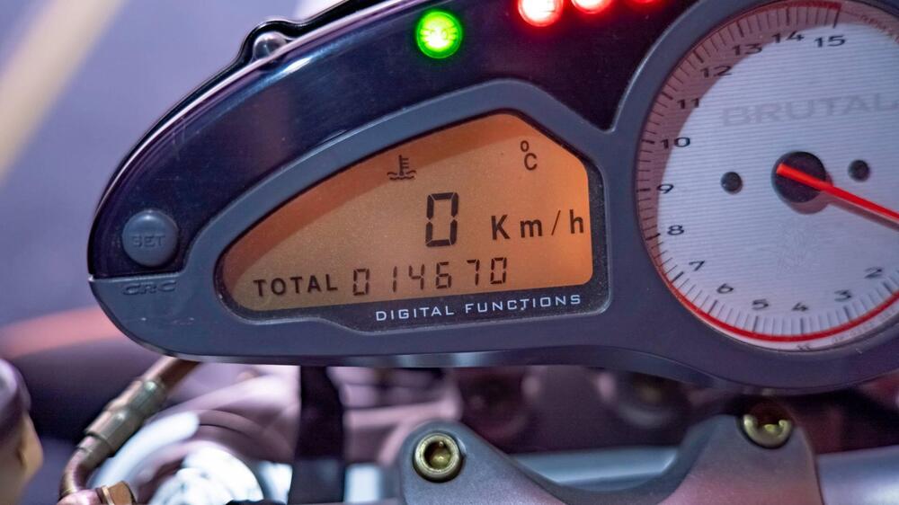 MV Agusta Brutale 910 S (2005 - 11) (20)