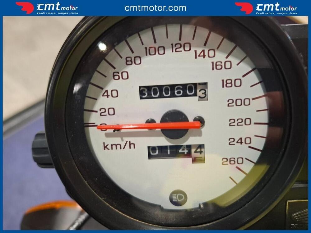 Honda Hornet 600 (2003 - 04) (6)