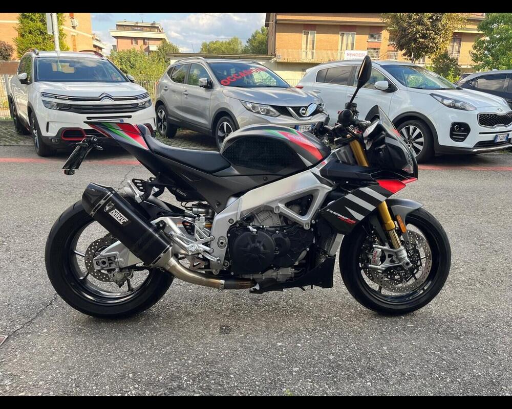 Aprilia Tuono V4 Factory (2019 - 20) (4)