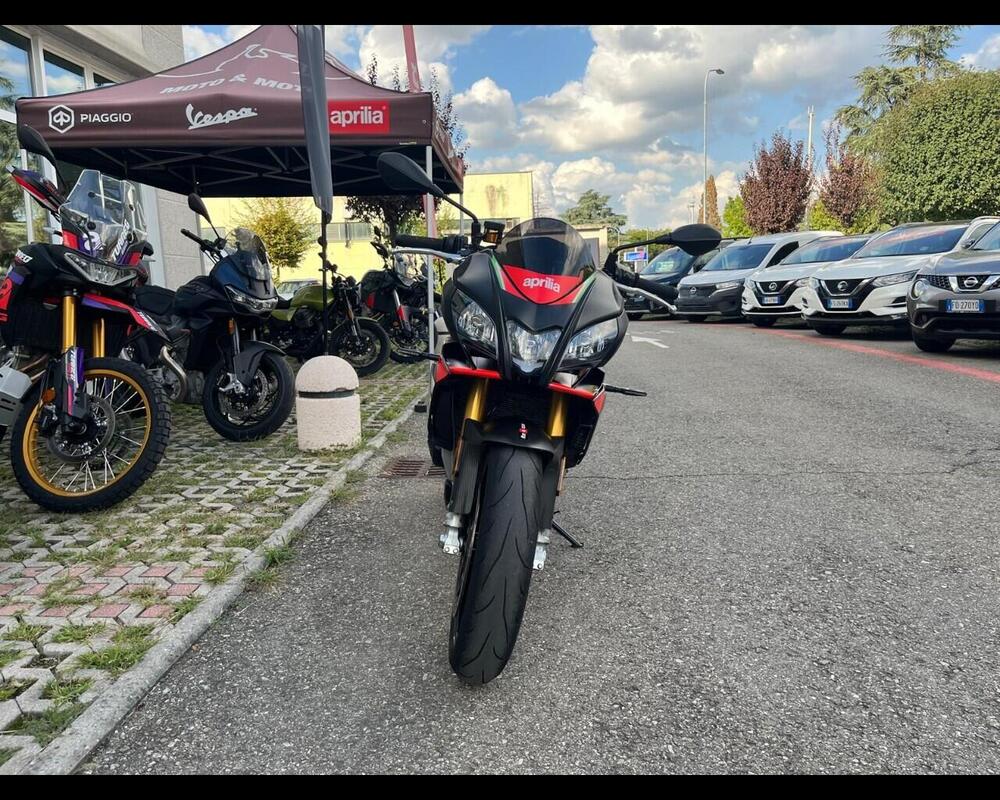 Aprilia Tuono V4 Factory (2019 - 20) (2)