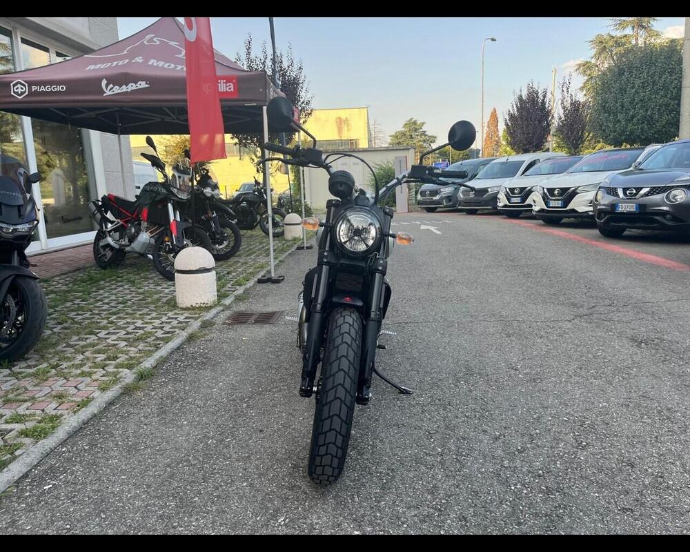 Ducati Scrambler 800 Icon Dark (2021 - 22) (2)