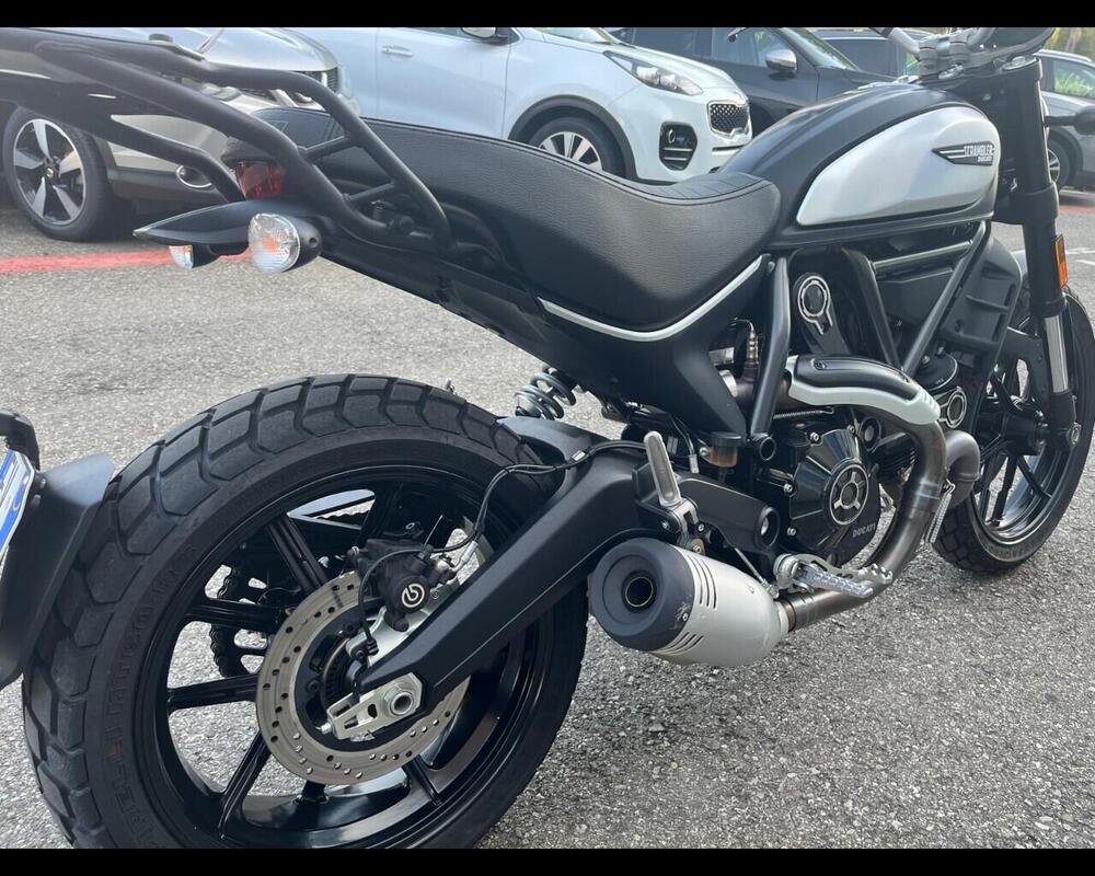 Ducati Scrambler 800 Icon Dark (2021 - 22) (11)