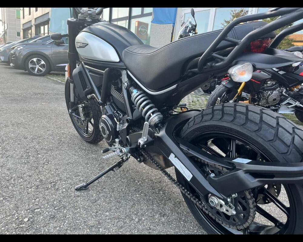 Ducati Scrambler 800 Icon Dark (2021 - 22) (12)