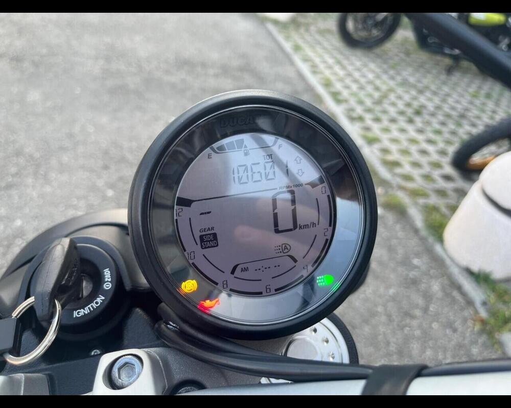 Ducati Scrambler 800 Icon Dark (2021 - 22) (14)