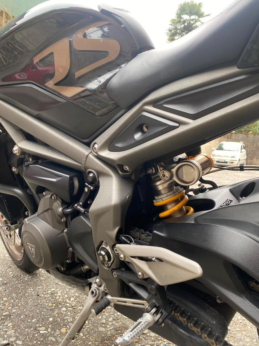 Triumph Street Triple RS (2020 - 22) (16)