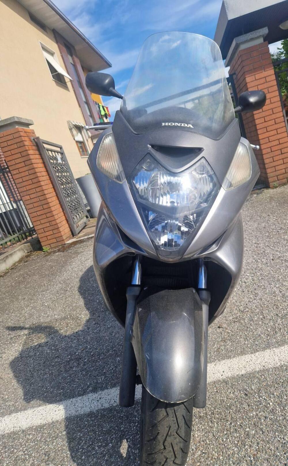 Honda Silver Wing 400 (2006 - 09) (2)