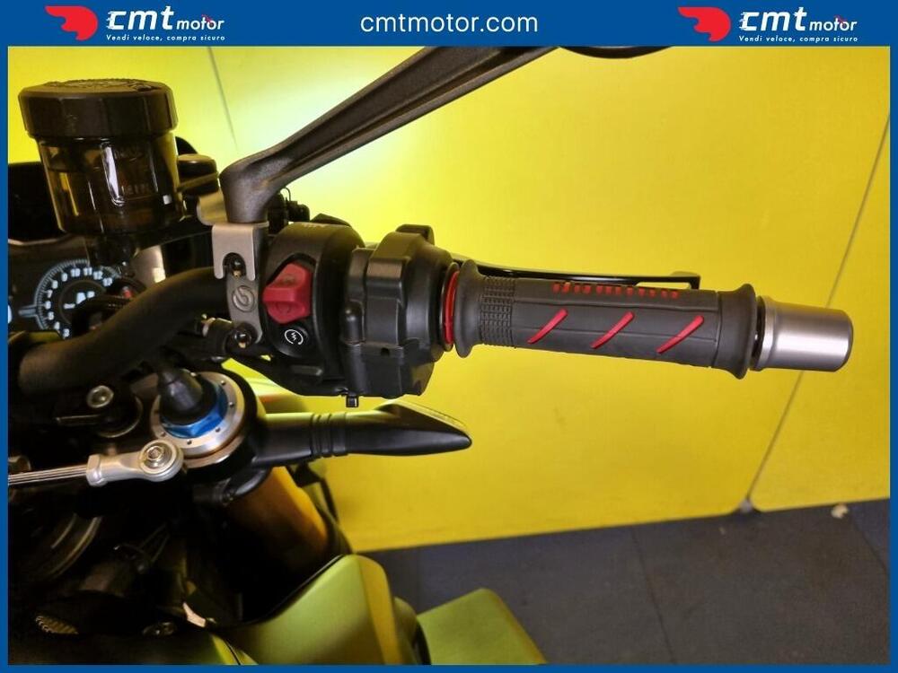 Ducati Streetfighter V4 1100 S (2021 - 22) (12)