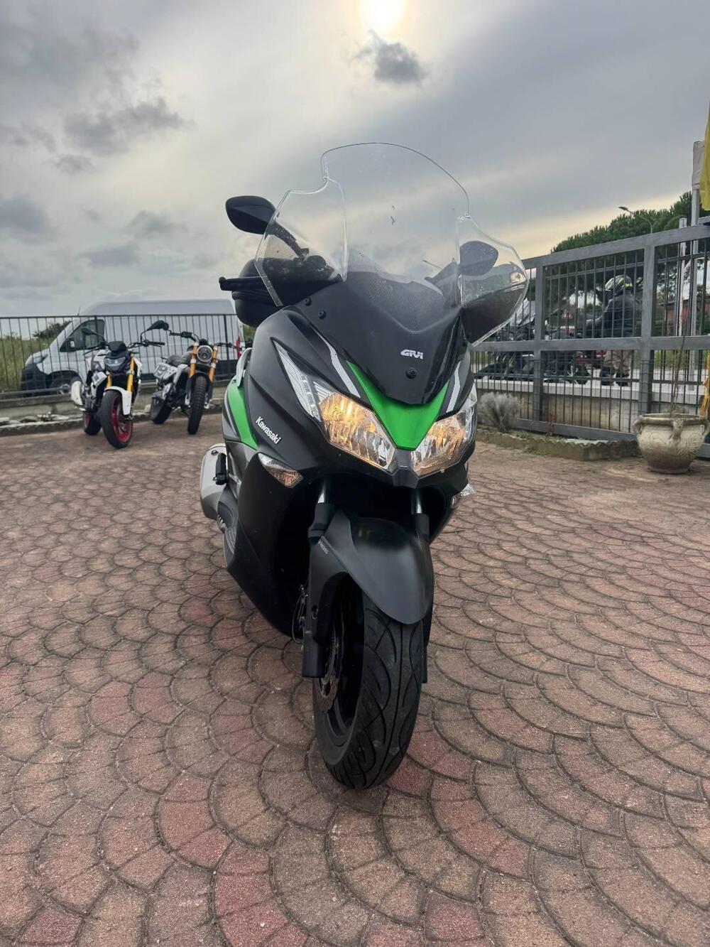 Kawasaki J 300 ABS (2014 - 16)