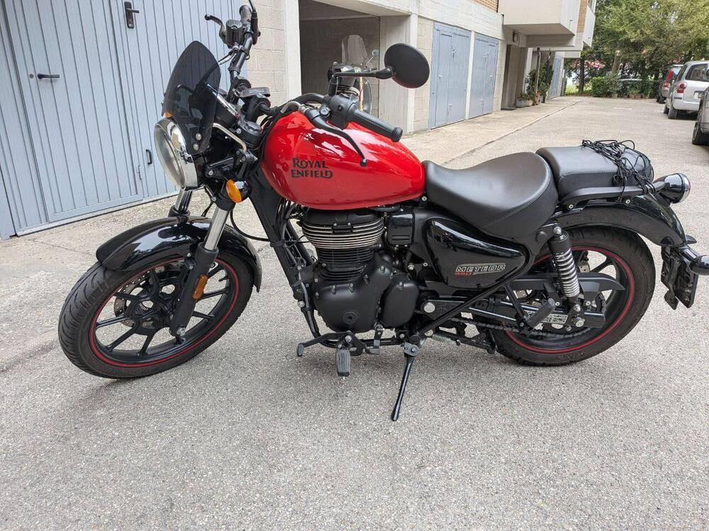 Royal Enfield Meteor 350 (2021 - 26) (2)