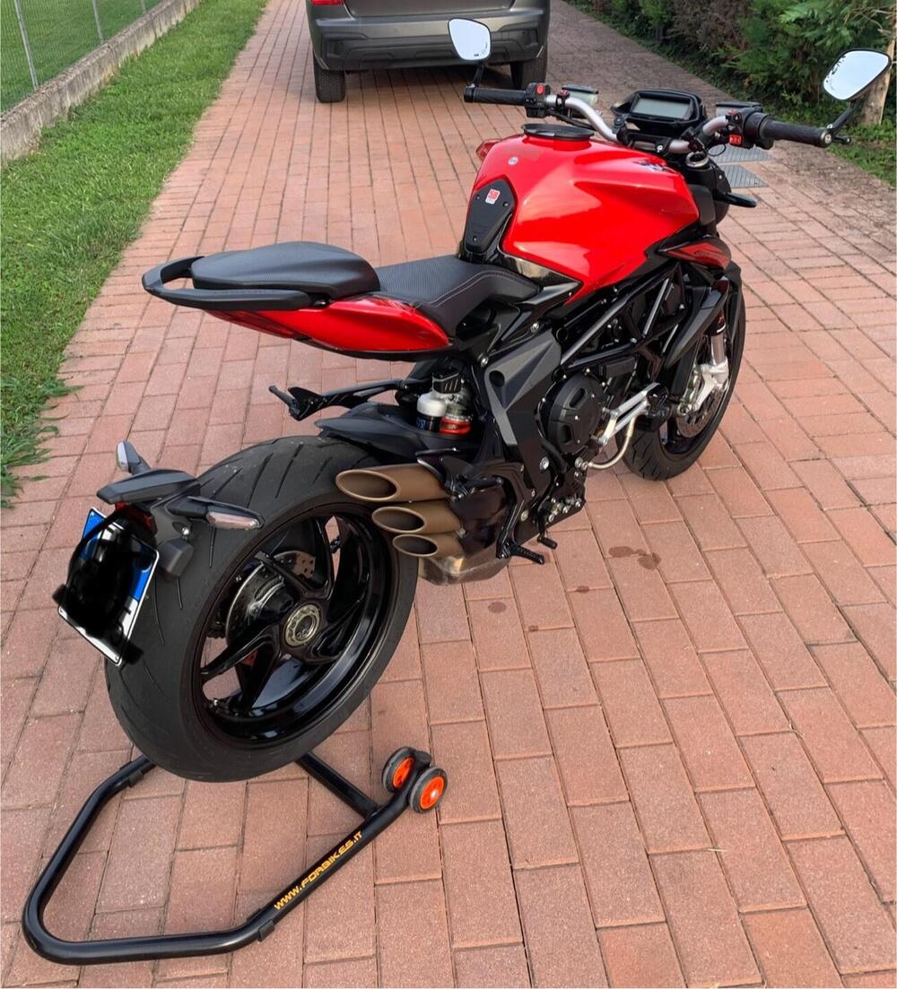 MV Agusta Brutale 800 (2020) (4)