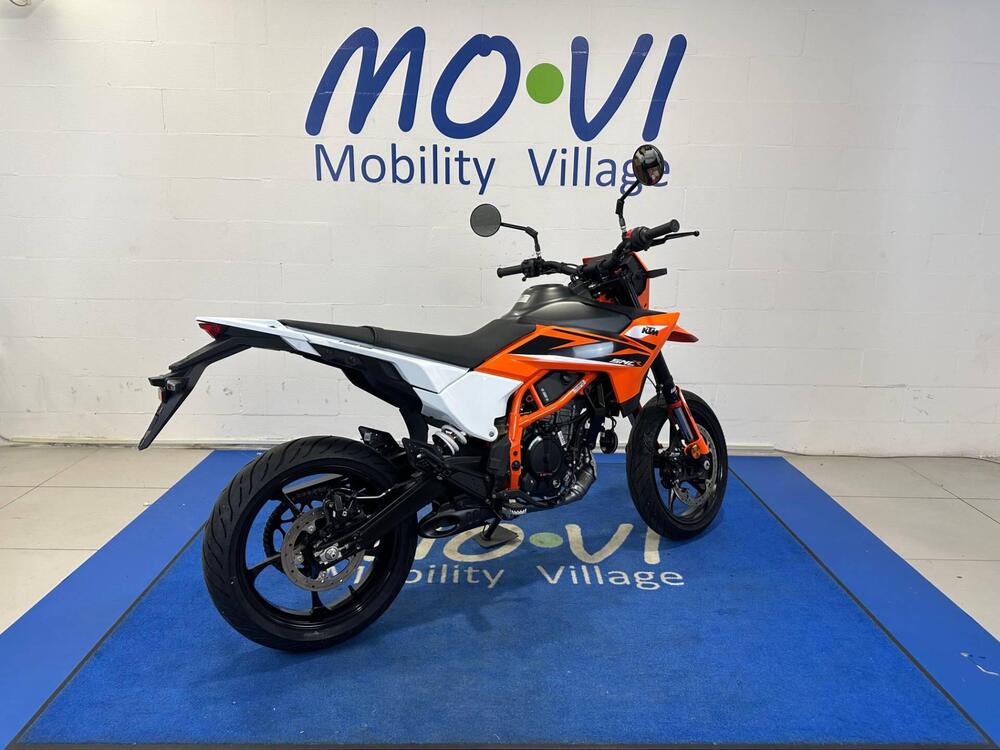 KTM 125 SMC R (2025 - 26) (2)