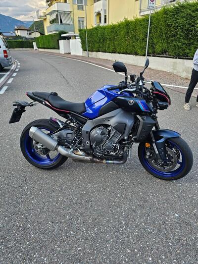 Yamaha MT-10 (2022 - 25) usata