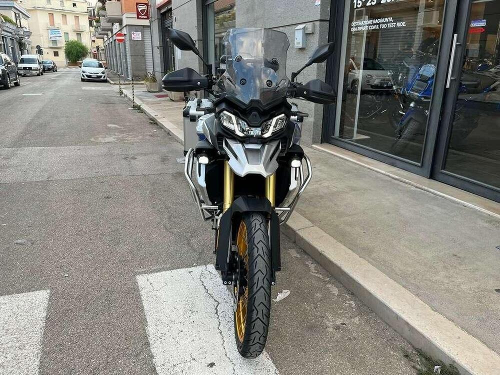 Voge Valico 900DSX (2024 - 25) (3)