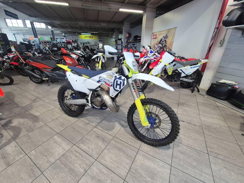 Husqvarna TE 125 (2025) (4)