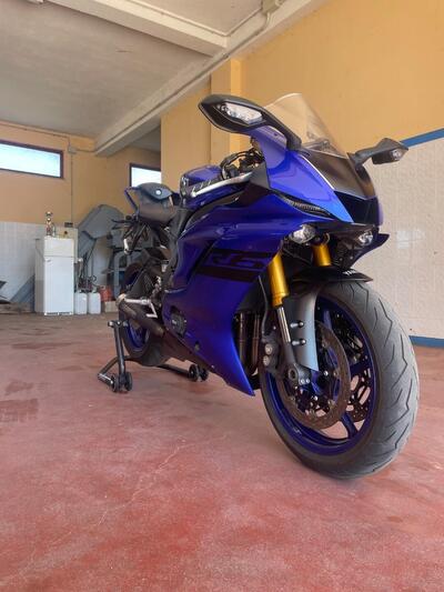 Yamaha YZF R6 (2017 - 20) usata