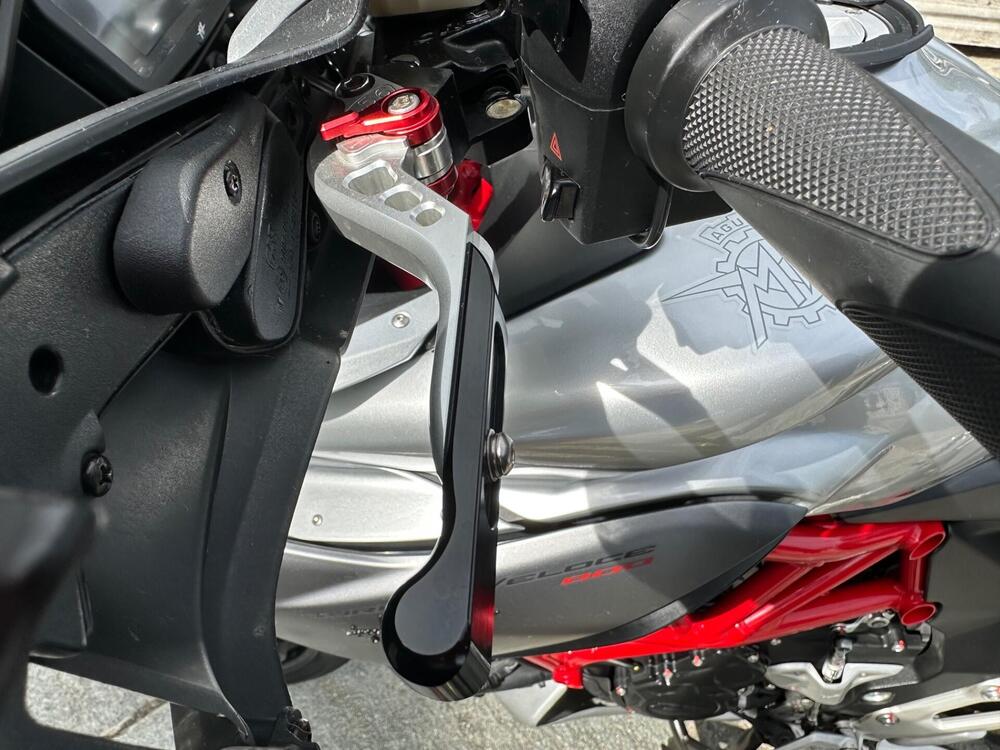 MV Agusta Turismo Veloce 800 (2017 - 2019) (4)