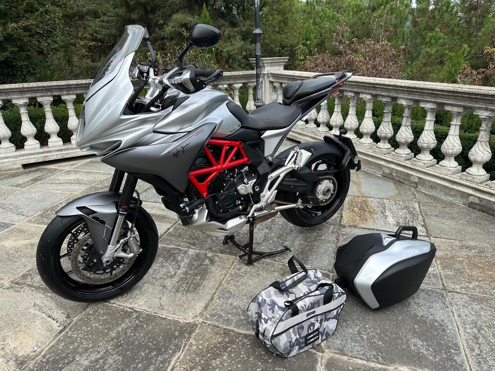 MV Agusta Turismo Veloce 800 (2017 - 2019) (7)