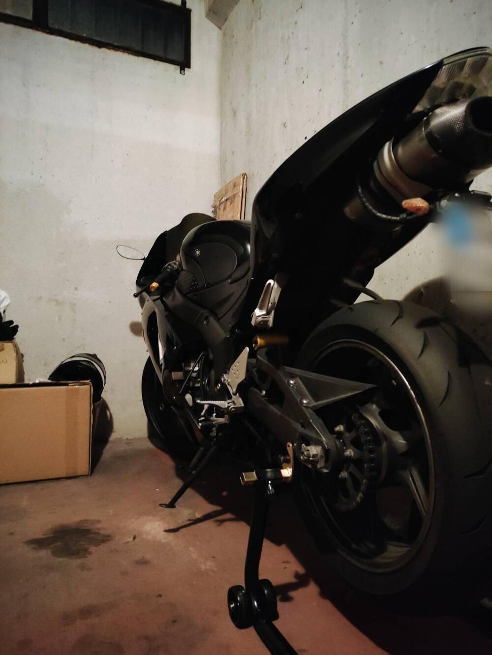 Kawasaki Ninja 636 ZX-6R (2005 - 06) (3)