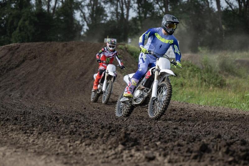 Per un attimo siamo stati anche davanti a Gautier Paulin, poi siamo andati umilmente a chiedergli le grafiche che ci ha strappato quando ci ha passato