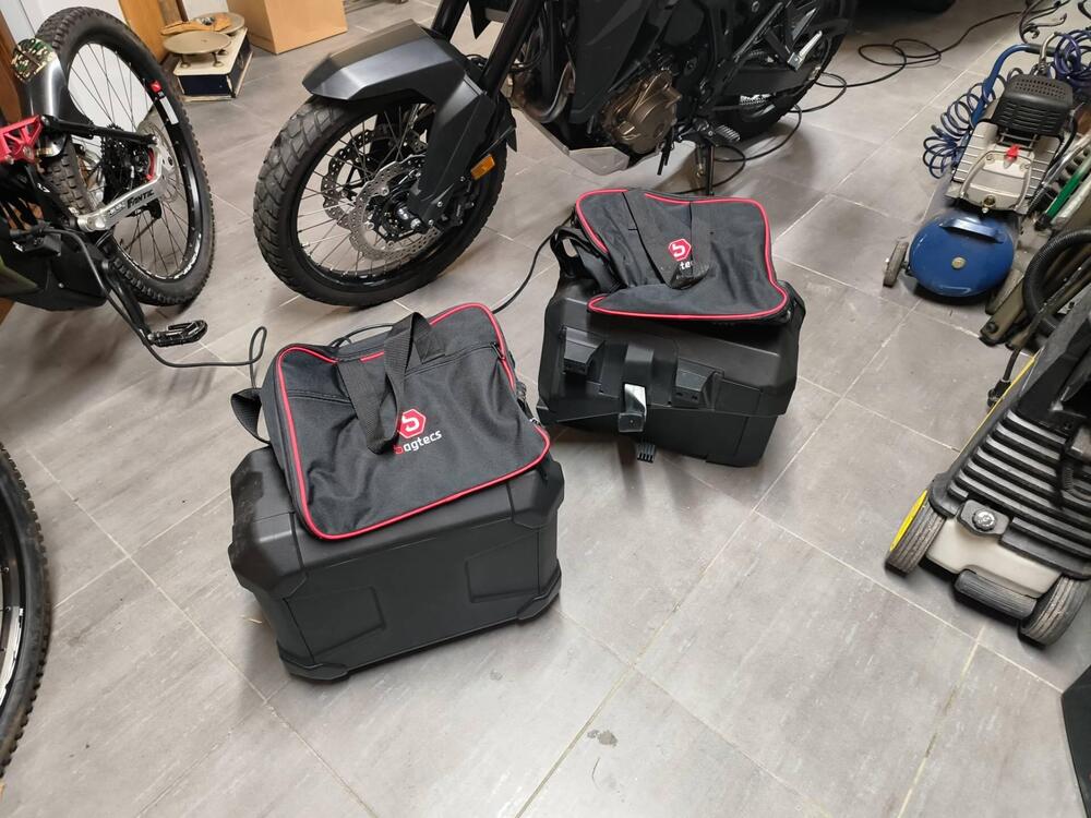 Honda Africa Twin CRF 1100L DCT (2022 - 23) (3)