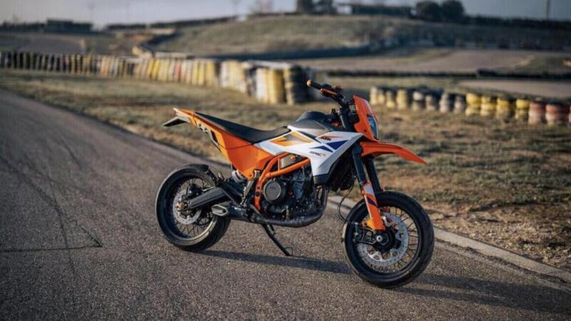 KTM 390 SMC R, la videoscheda tecnica: tutto quello che c&#039;&egrave; da sapere [VIDEO]
