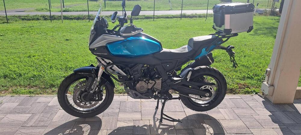 QJ Motor SRT 600 SX (2024 - 26) (2)