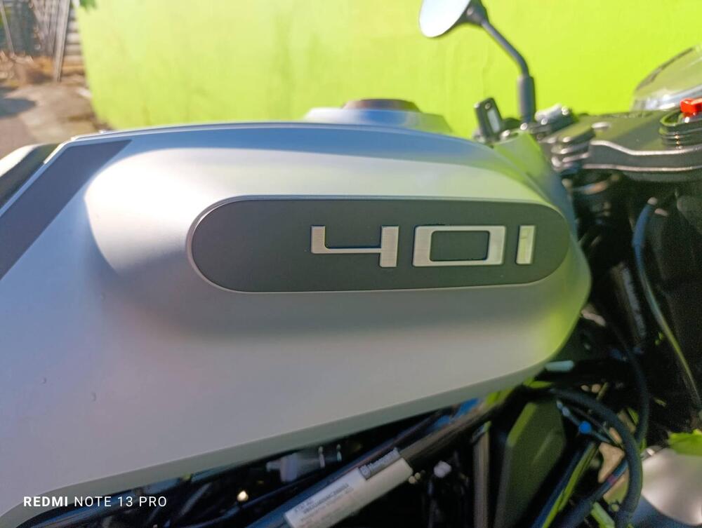 Husqvarna Vitpilen 401 (2021 - 23) (7)