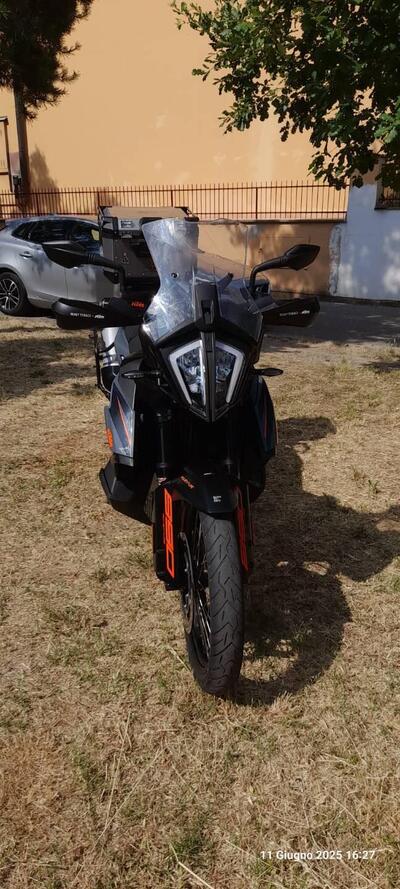 KTM 890 Adventure (2022) usata