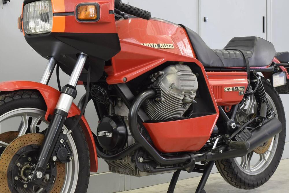 Moto Guzzi 850 Le Mans II (3)
