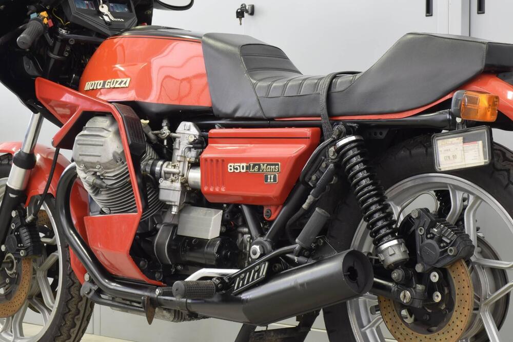Moto Guzzi 850 Le Mans II (5)