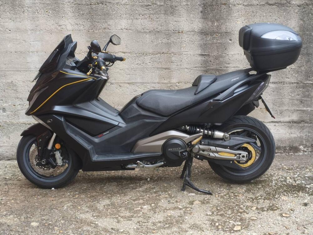 Kymco AK 550 (2020) (2)