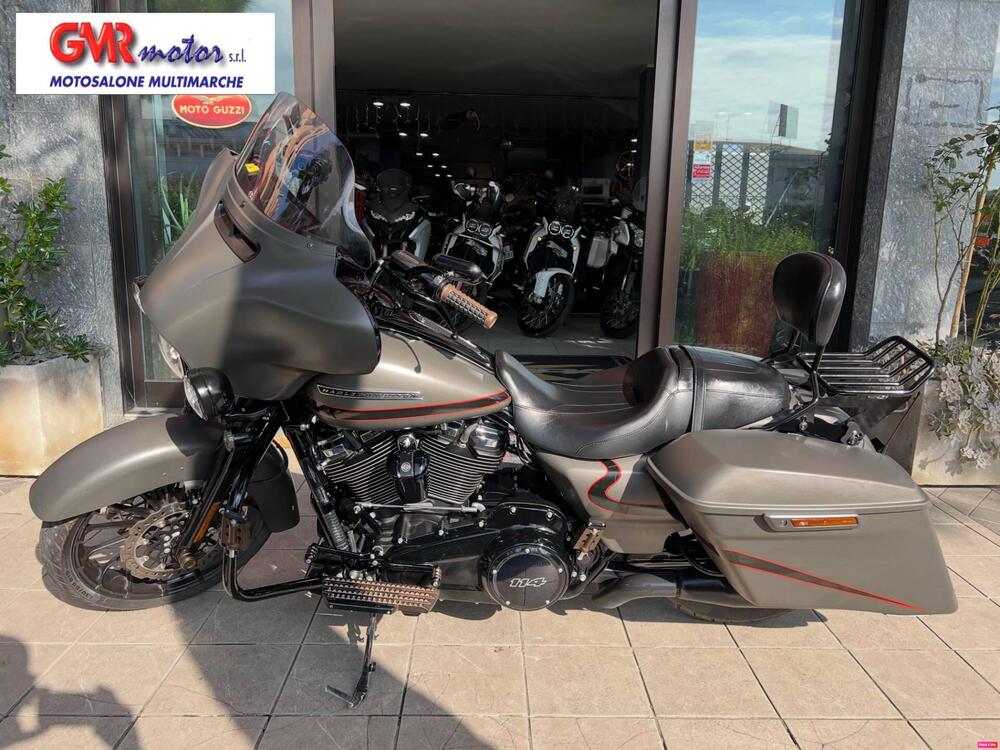 Harley-Davidson 114 Street Glide Special (2019 - 20) - FLHXS