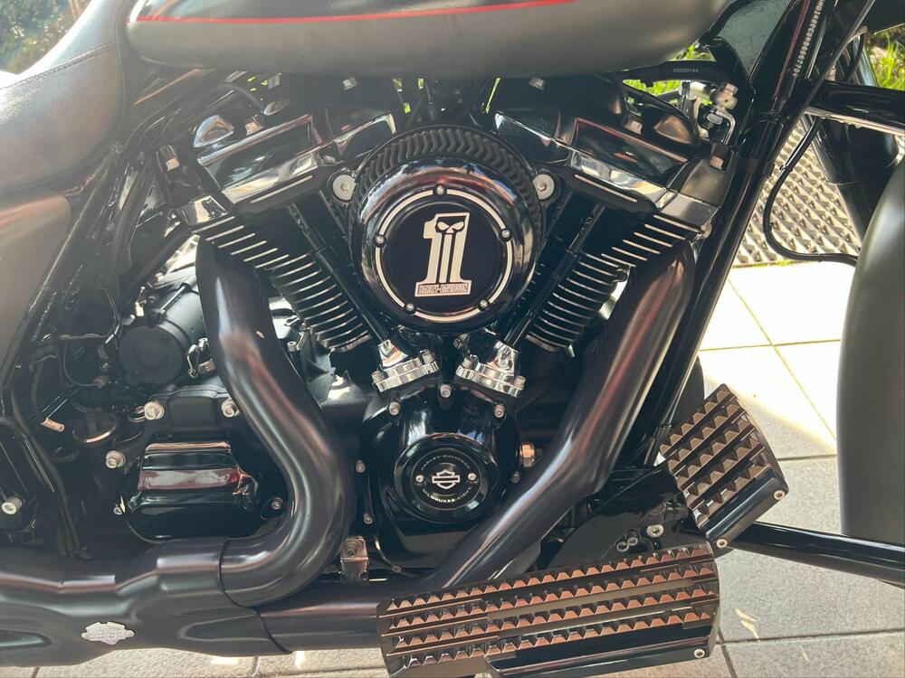 Harley-Davidson 114 Street Glide Special (2019 - 20) - FLHXS (17)