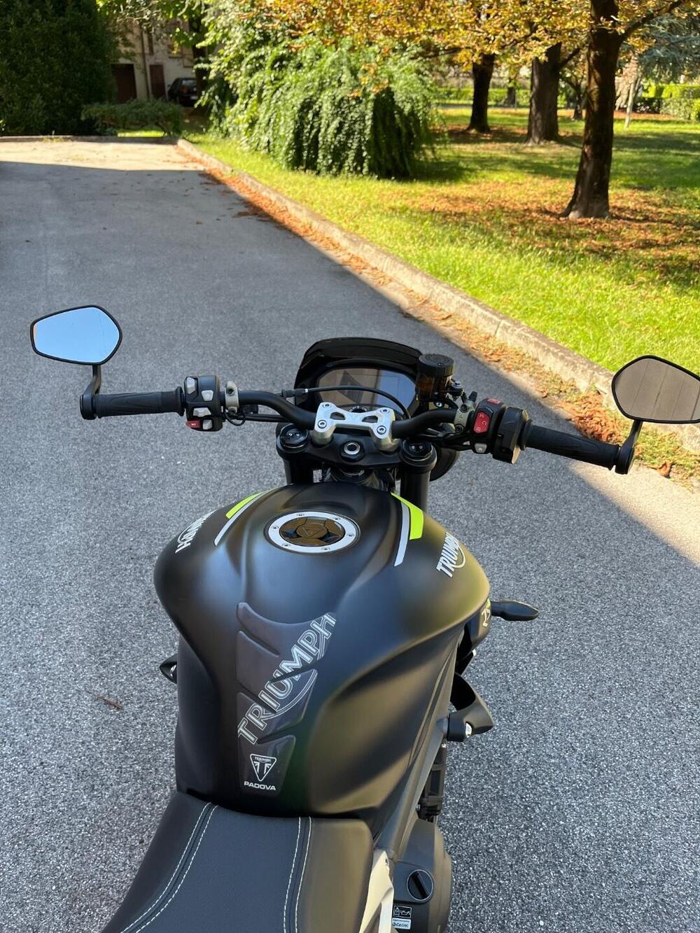 Triumph Street Triple RS (2020 - 22) (6)