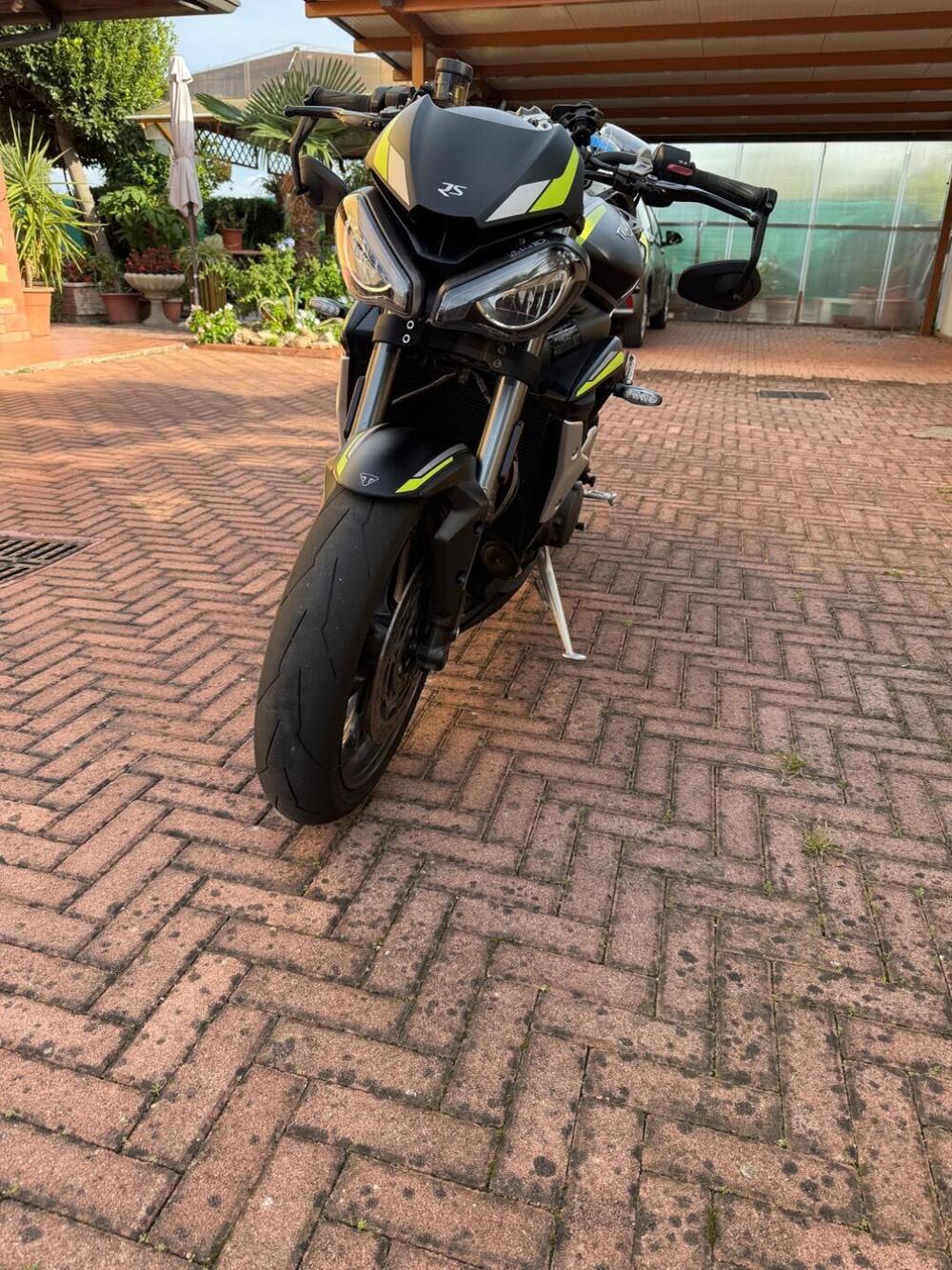Triumph Street Triple RS (2020 - 22) (3)