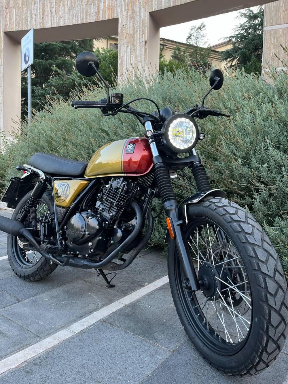 Brixton Motorcycles Saxby 250 (2019) (14)