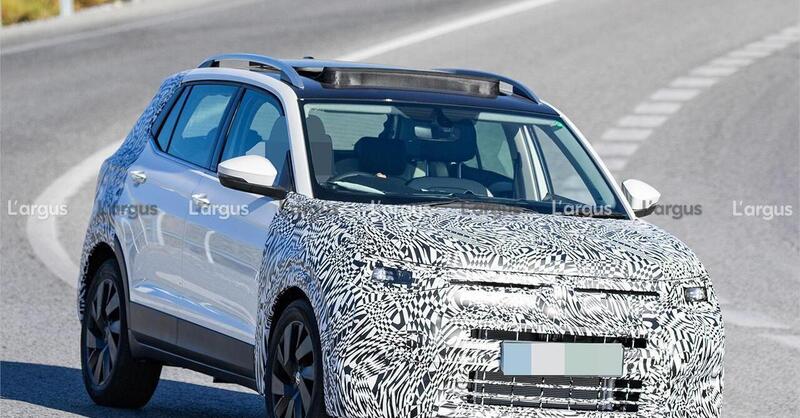 Volkswagen T-Cross 2026: restyling radicale per il piccolo SUV